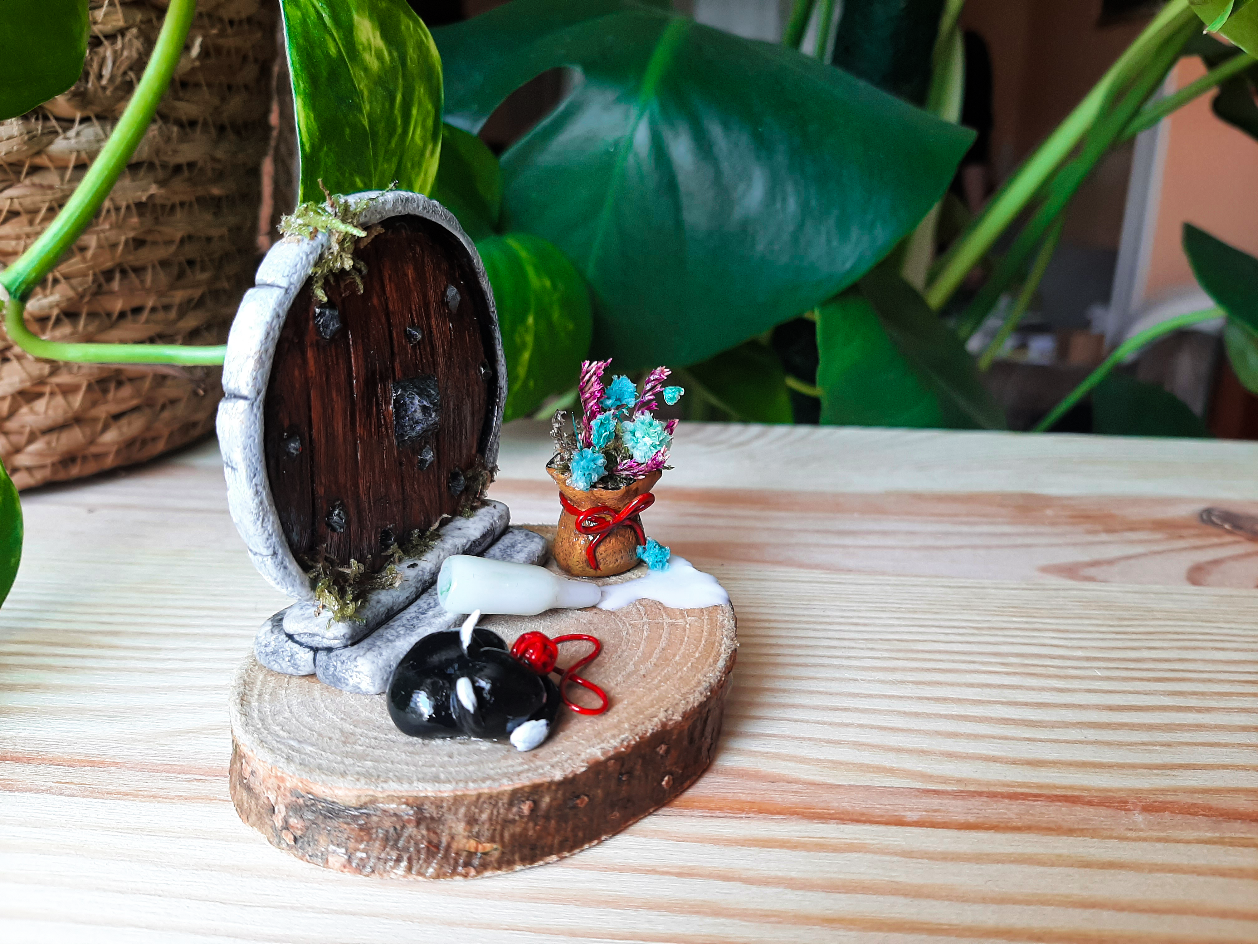 Figurine chat bouteille de lait 4